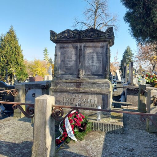 grób Józefa Brandta